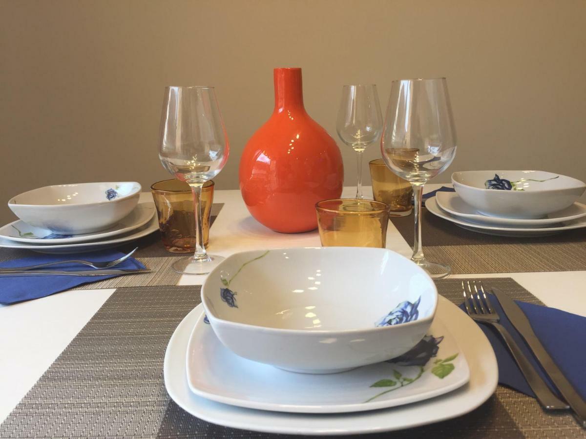 Mmbb Boutique Apartment Marbella Bagian luar foto