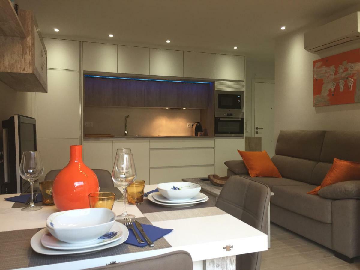 Mmbb Boutique Apartment Marbella Bagian luar foto